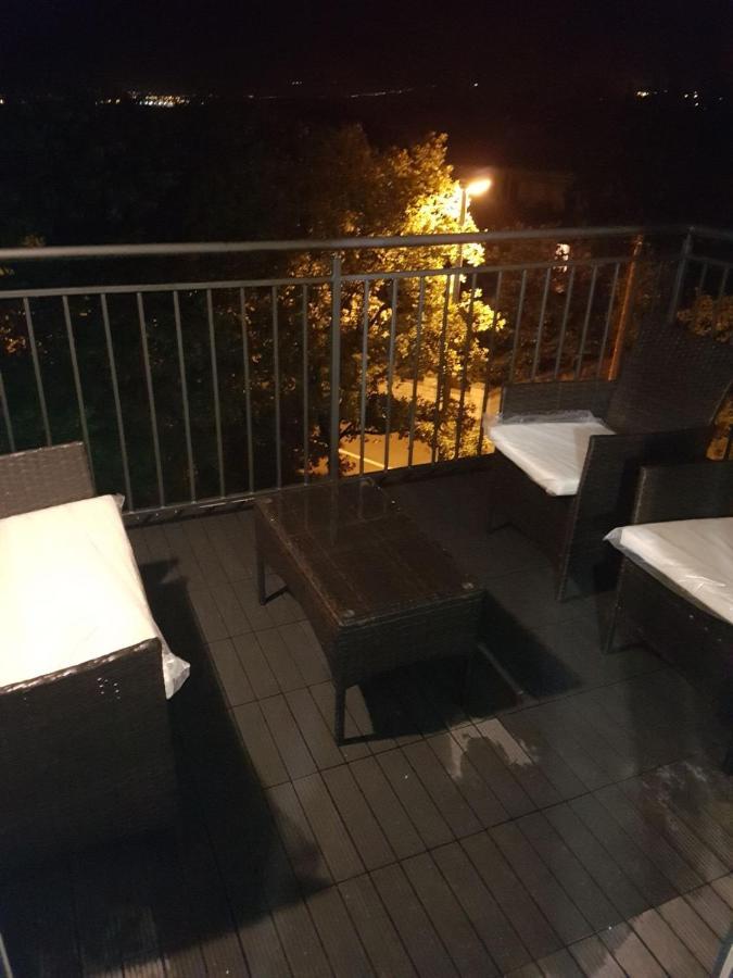 מאלינסקה Apartmani Zaric מראה חיצוני תמונה