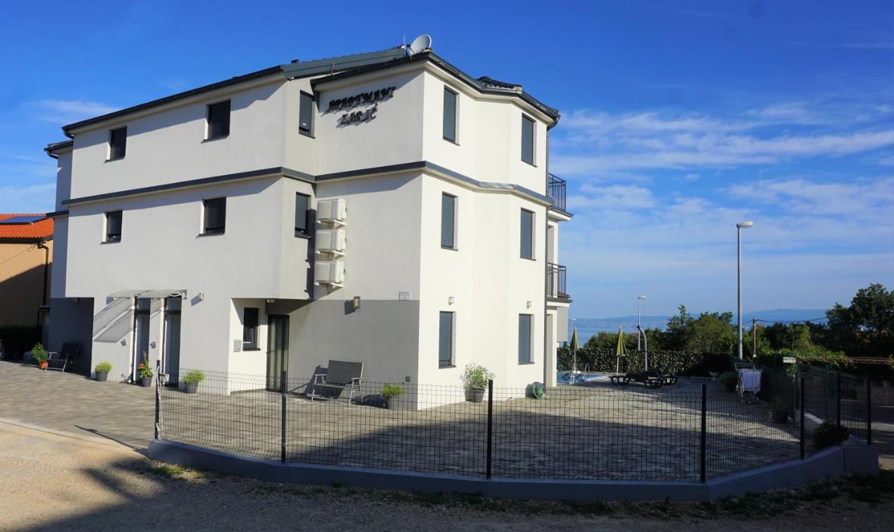 מאלינסקה Apartmani Zaric מראה חיצוני תמונה
